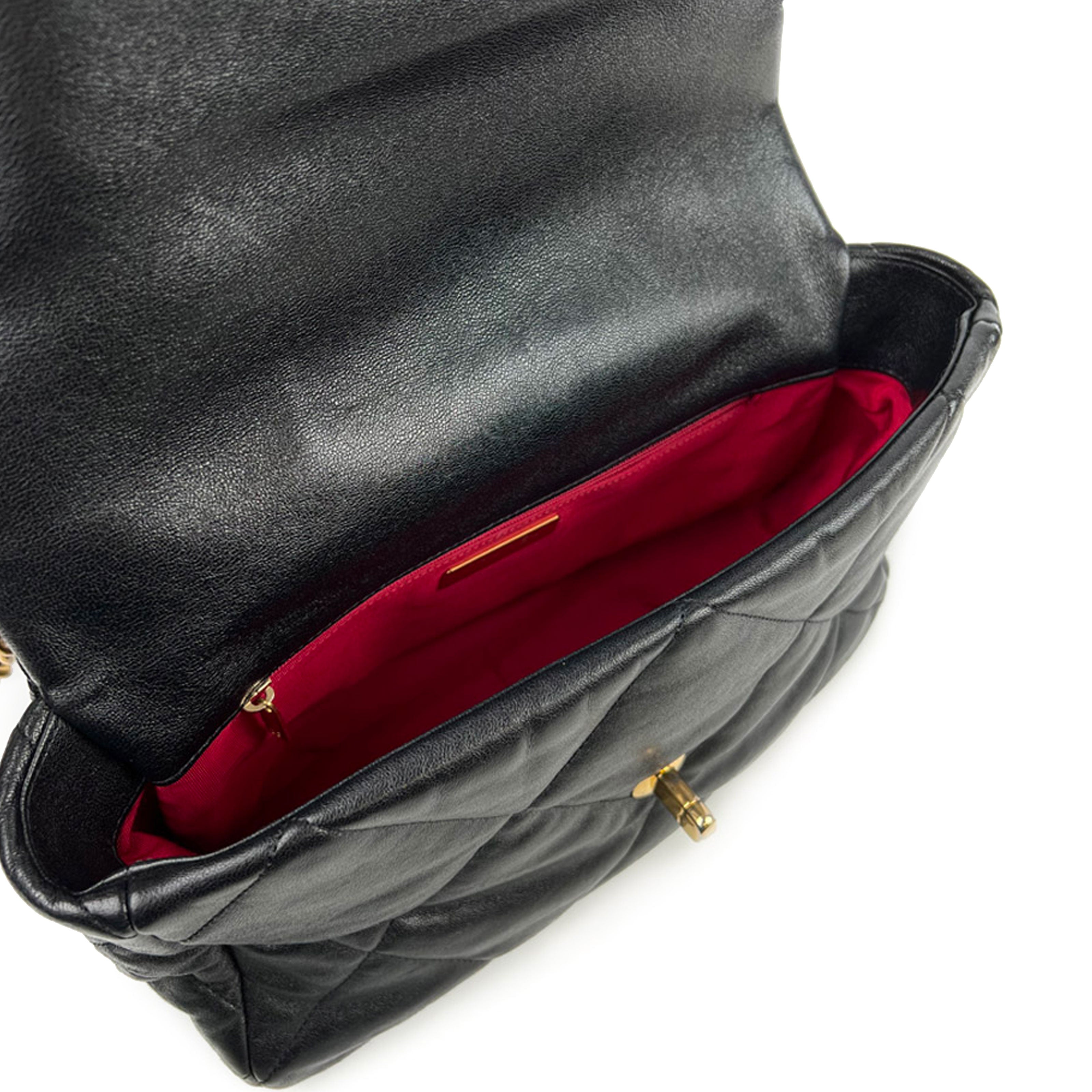 Chanel 19 Flap Bag Black Lambskin GHW