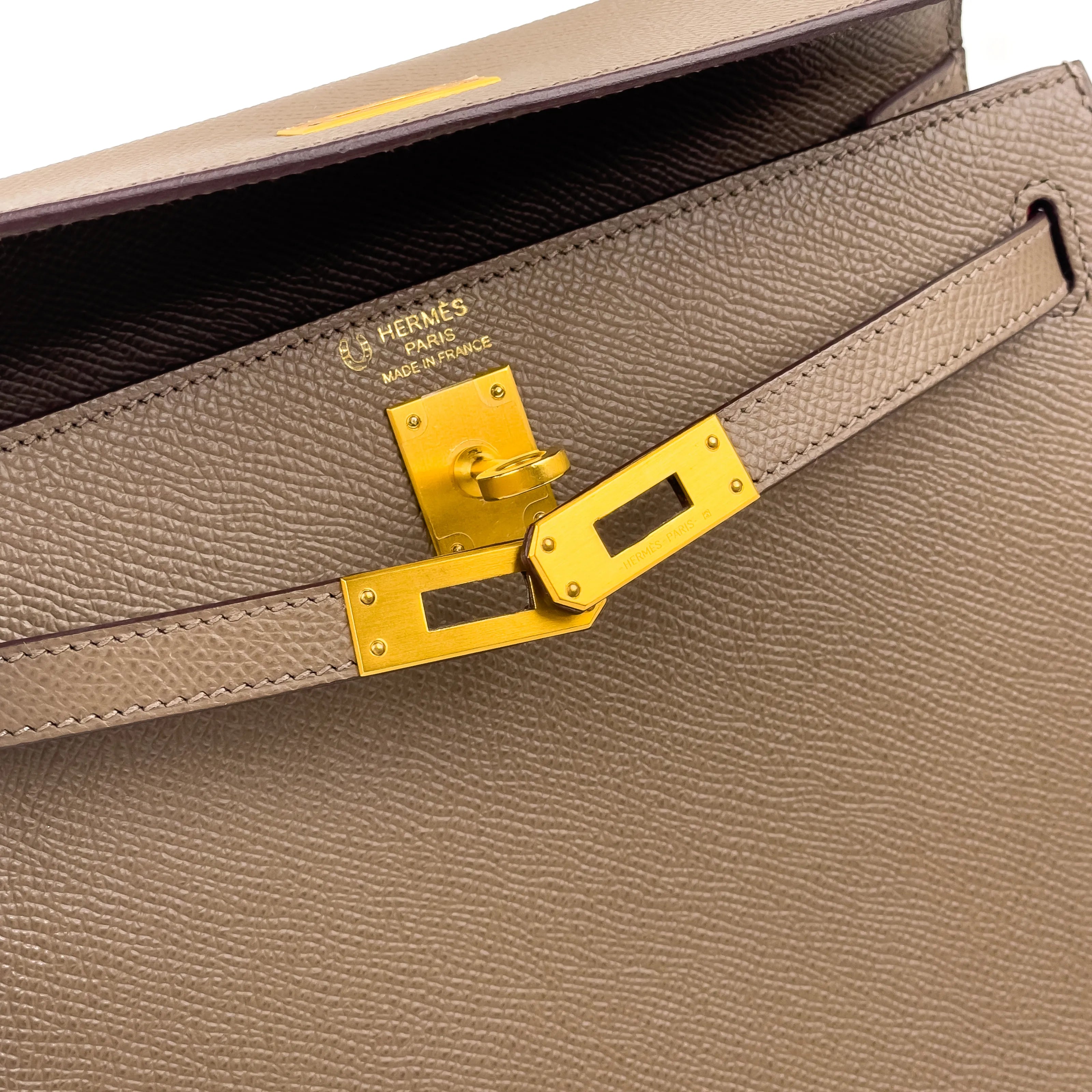 Hermès Kelly 25 Sellier Etoupe & Rouge H Bi-Colour with Brushed Gold Hardware