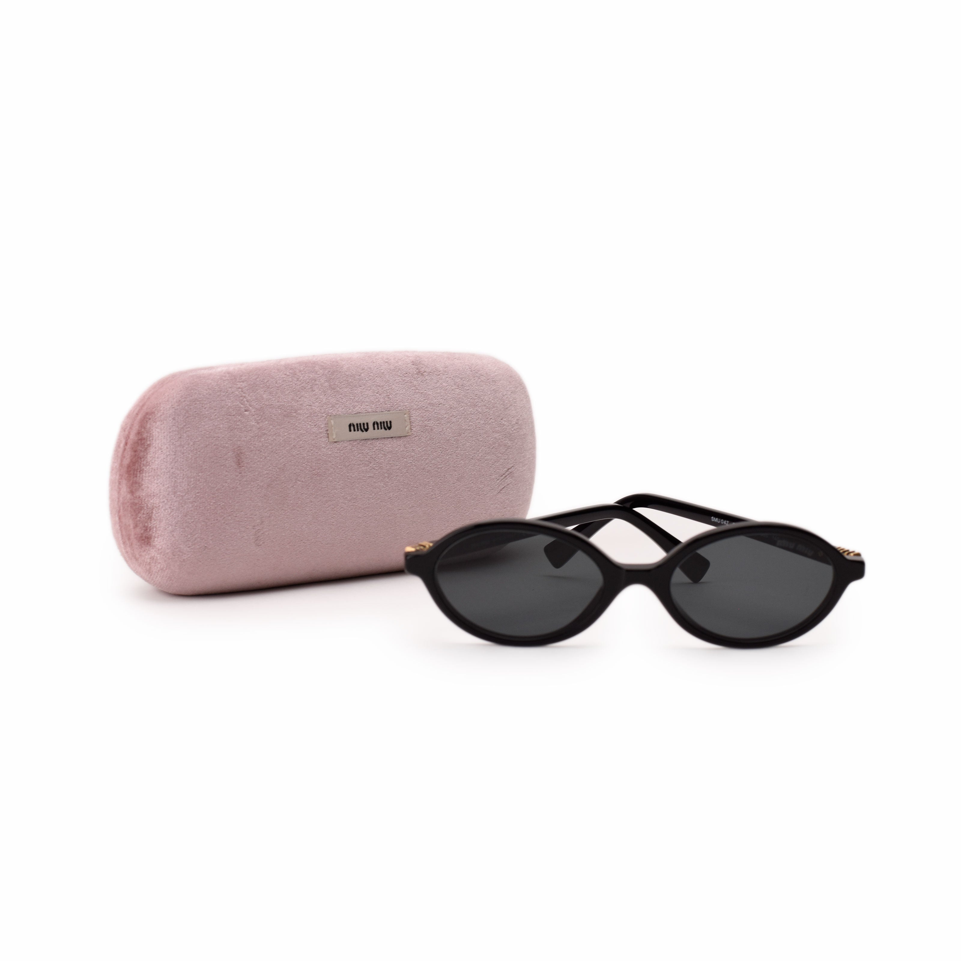 Miu Miu Eyewear logo-lettering sunglasses