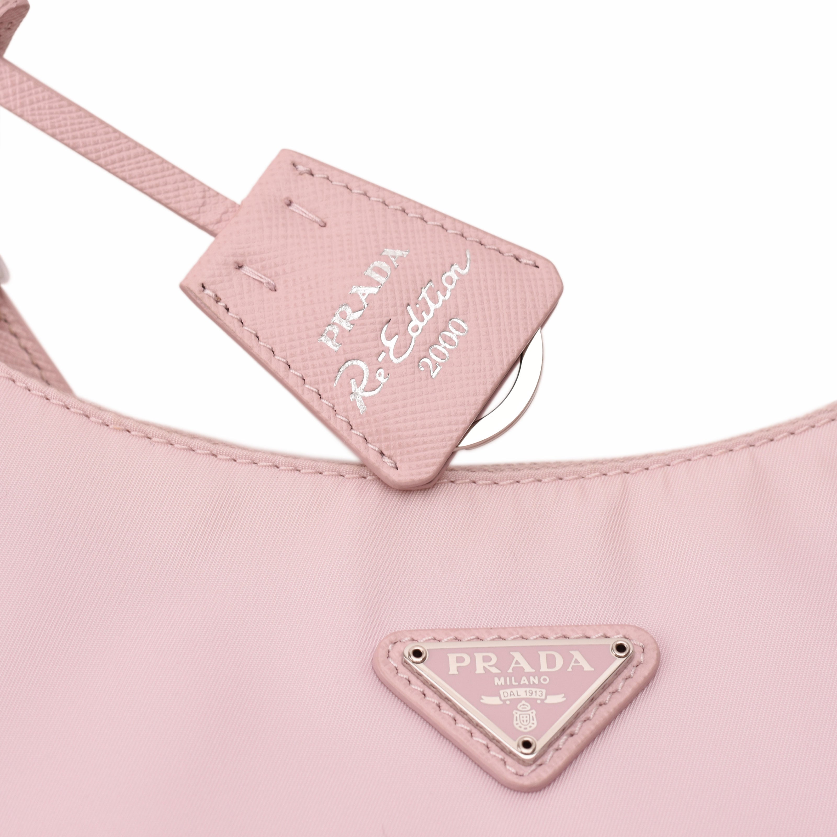 Prada Re-Edition 2000 Mini light pink