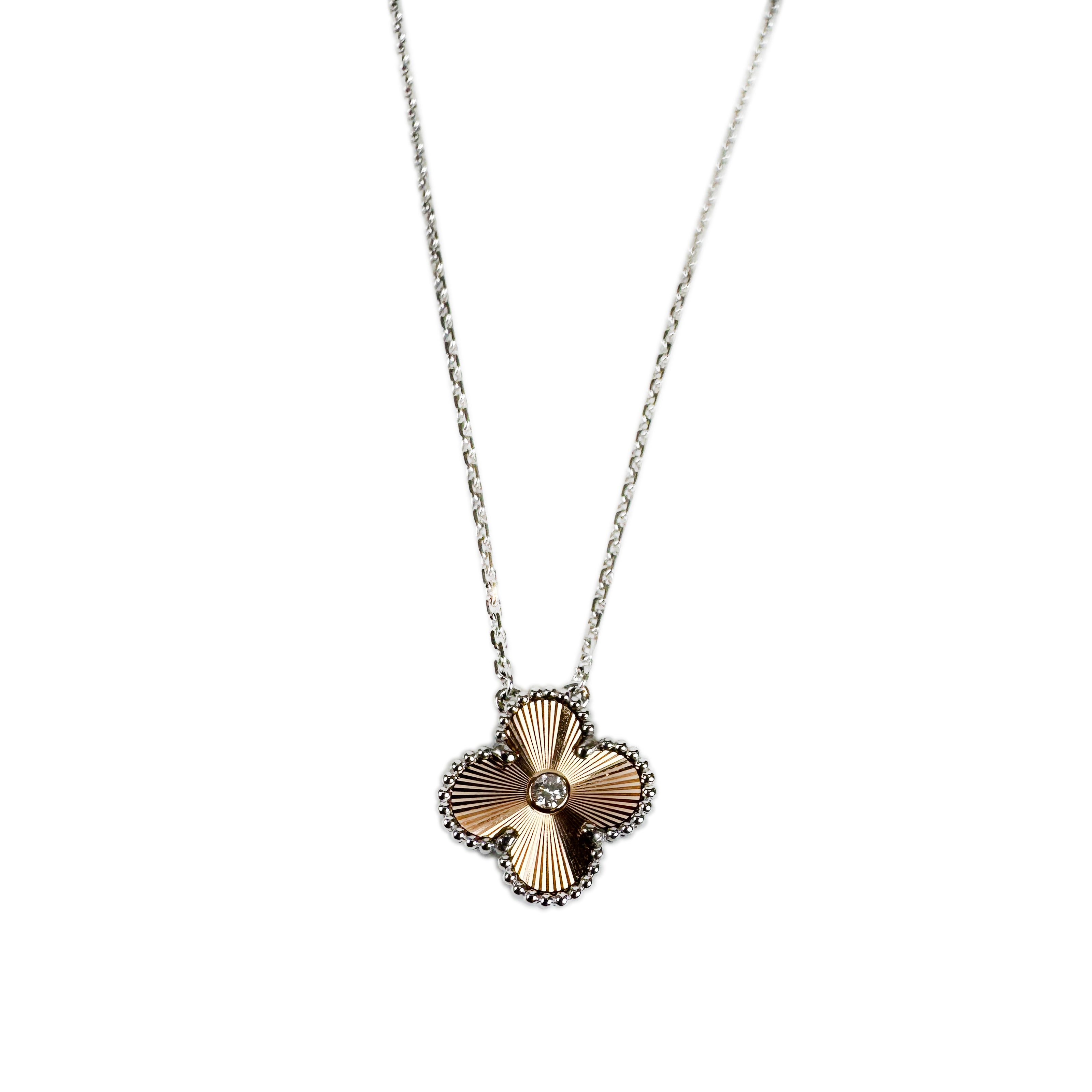 Van Cleef & Arpels 2024 Holiday Pendant