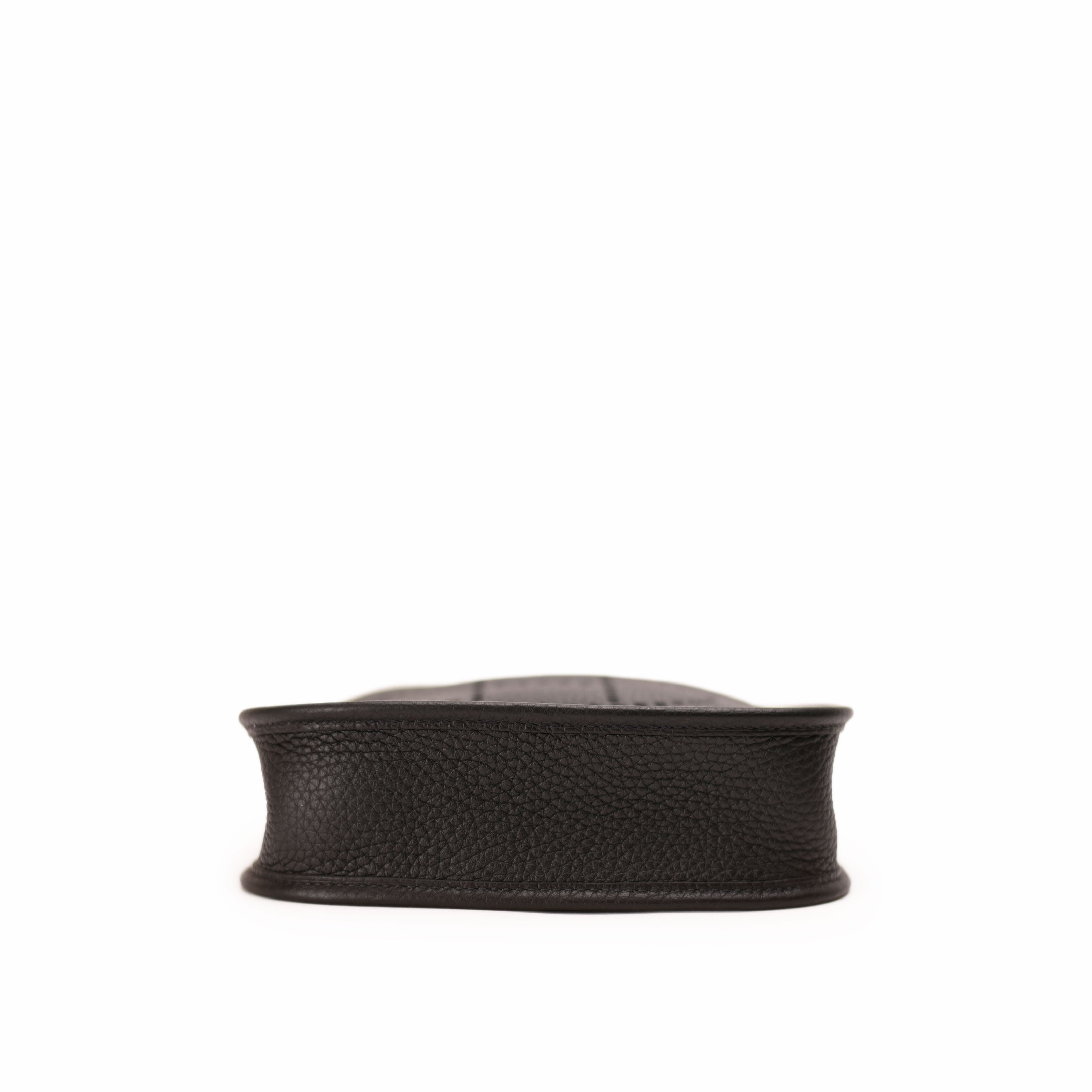 Hermès Evelyne 16 Amazone Black Clemence GHW