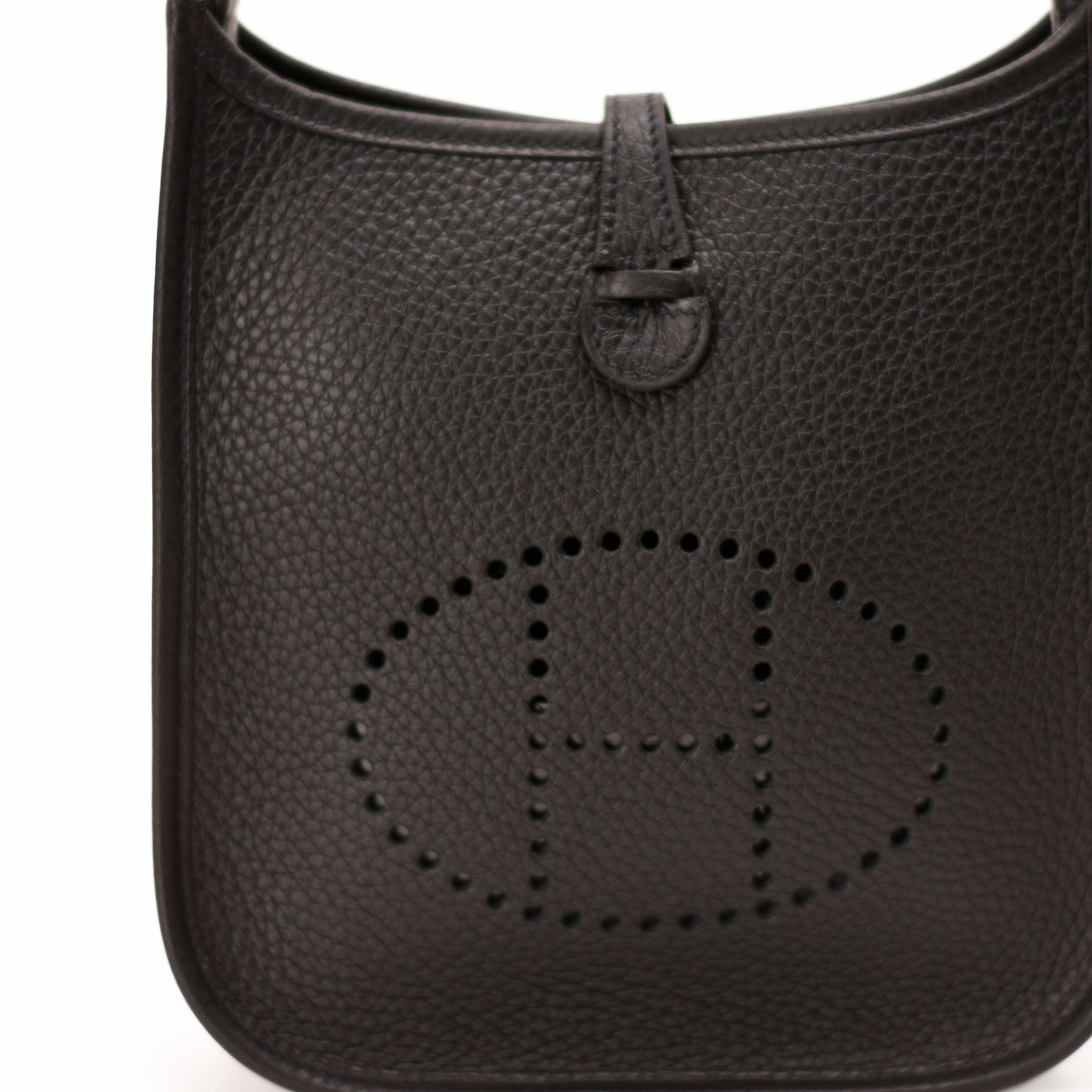 Hermès Evelyne 16 Amazone Black Clemence GHW