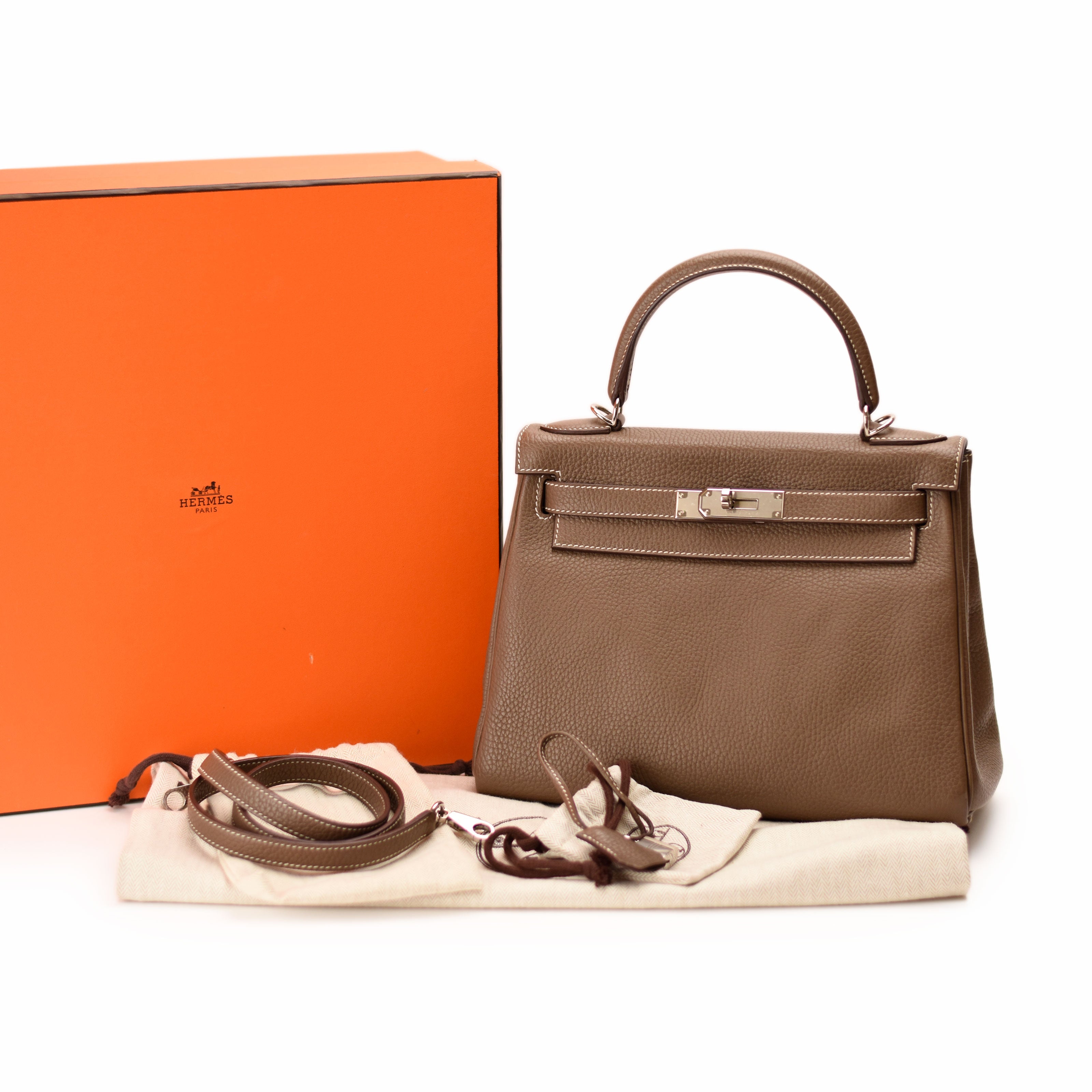 Hermès Kelly 28 Retourne Etoupe Togo