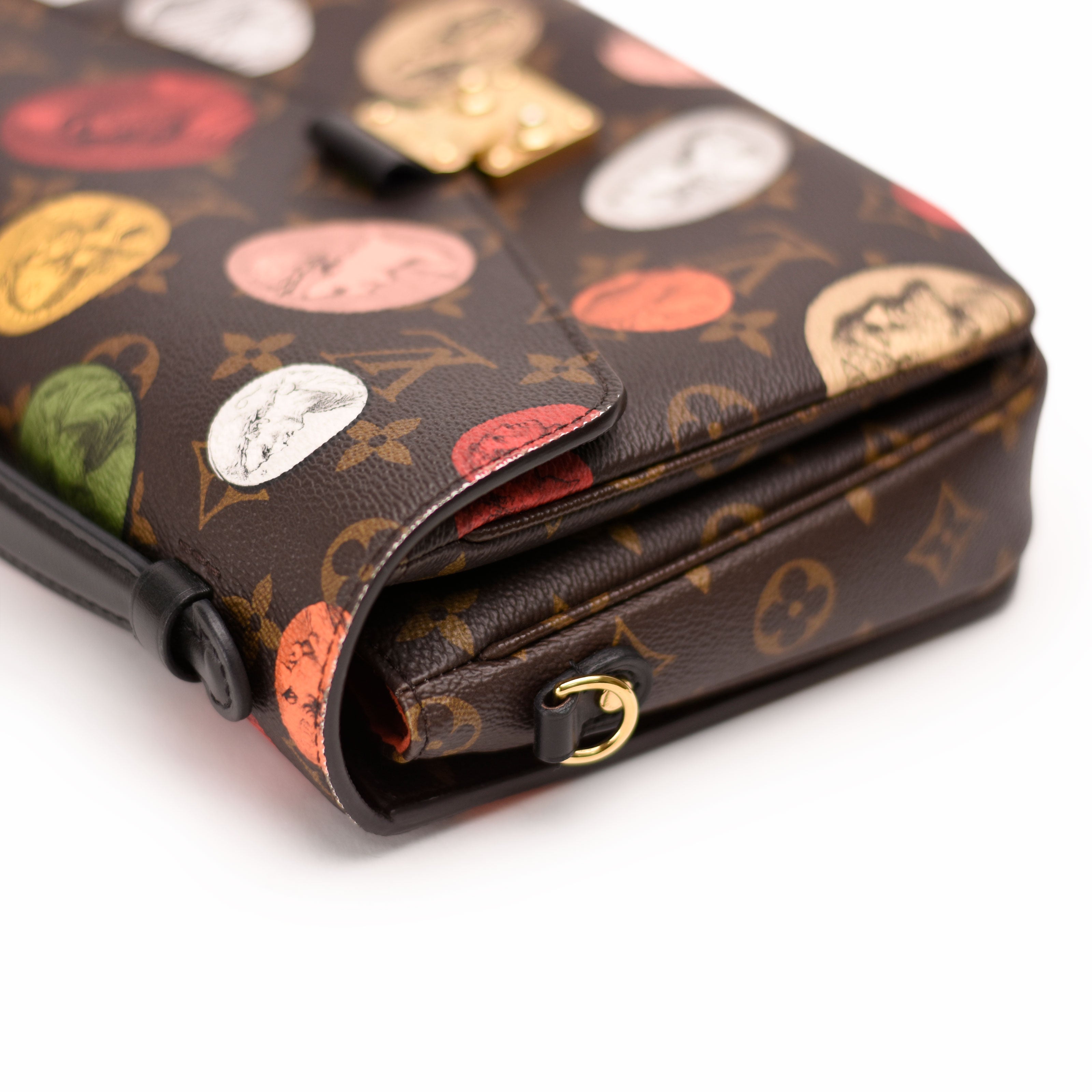 Louis Vuitton X Fornasetti Monogram Canvas Cameo Metis Pochette Bag