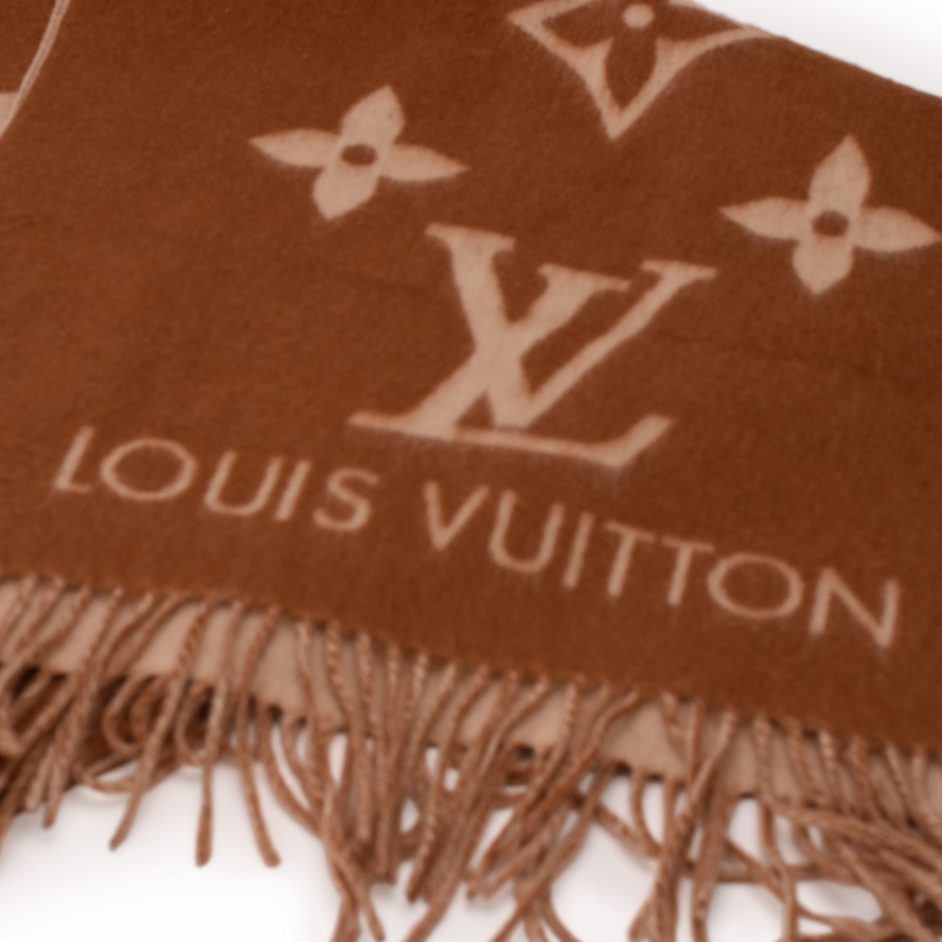 Louis Vuitton Reykjavik Scarf Sable