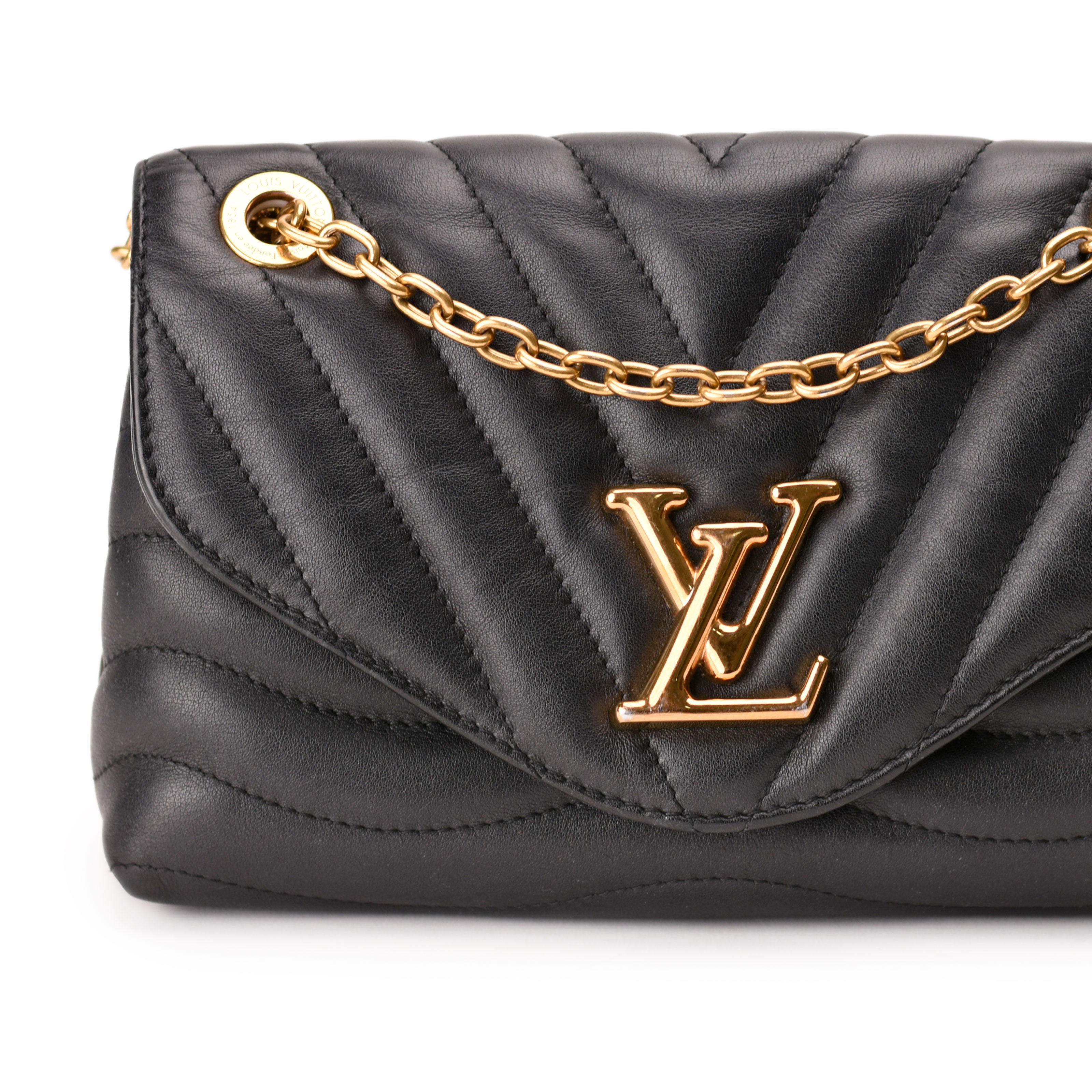 Louis Vuitton New Wave Chain Bag Black