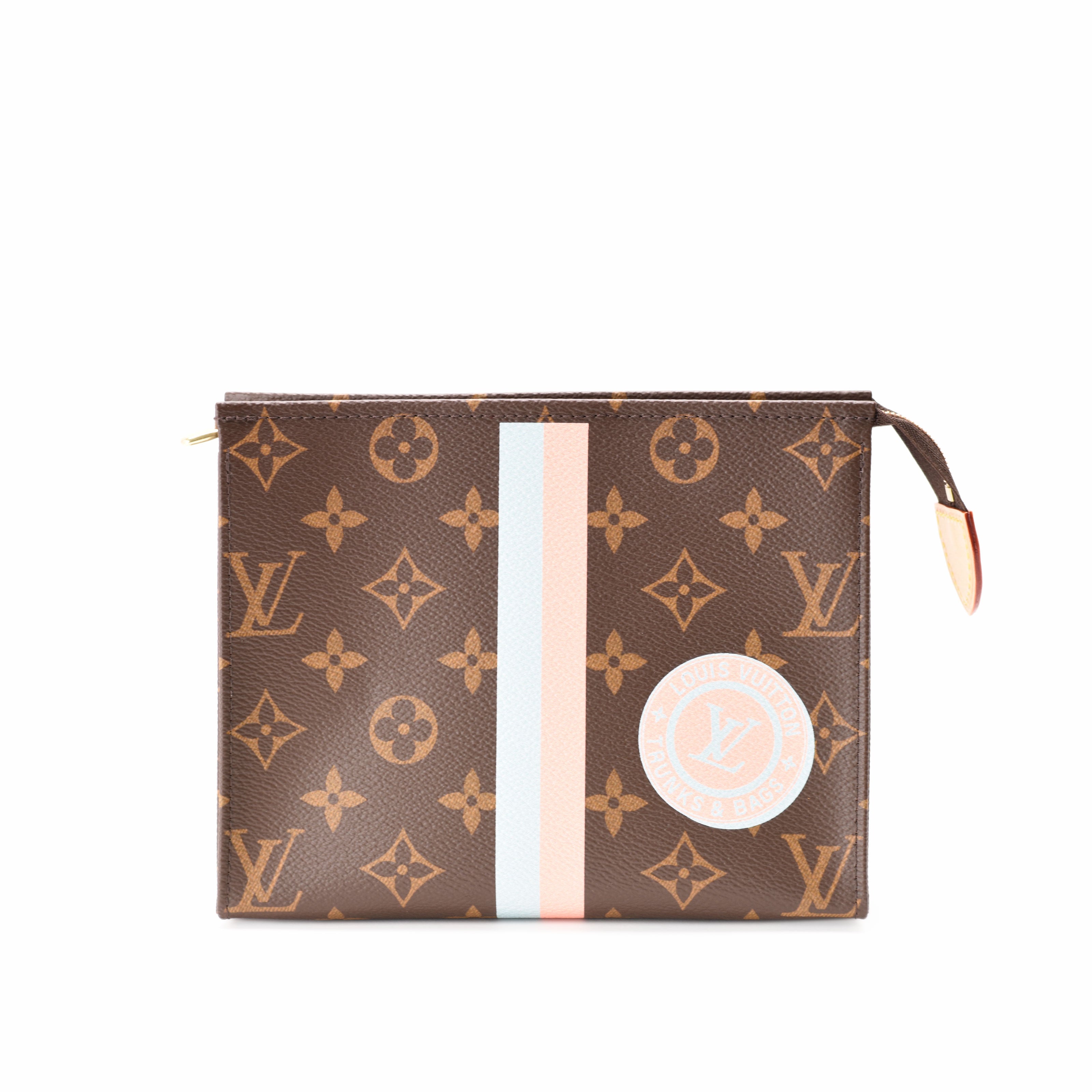 Louis Vuitton Poche Toilette MM