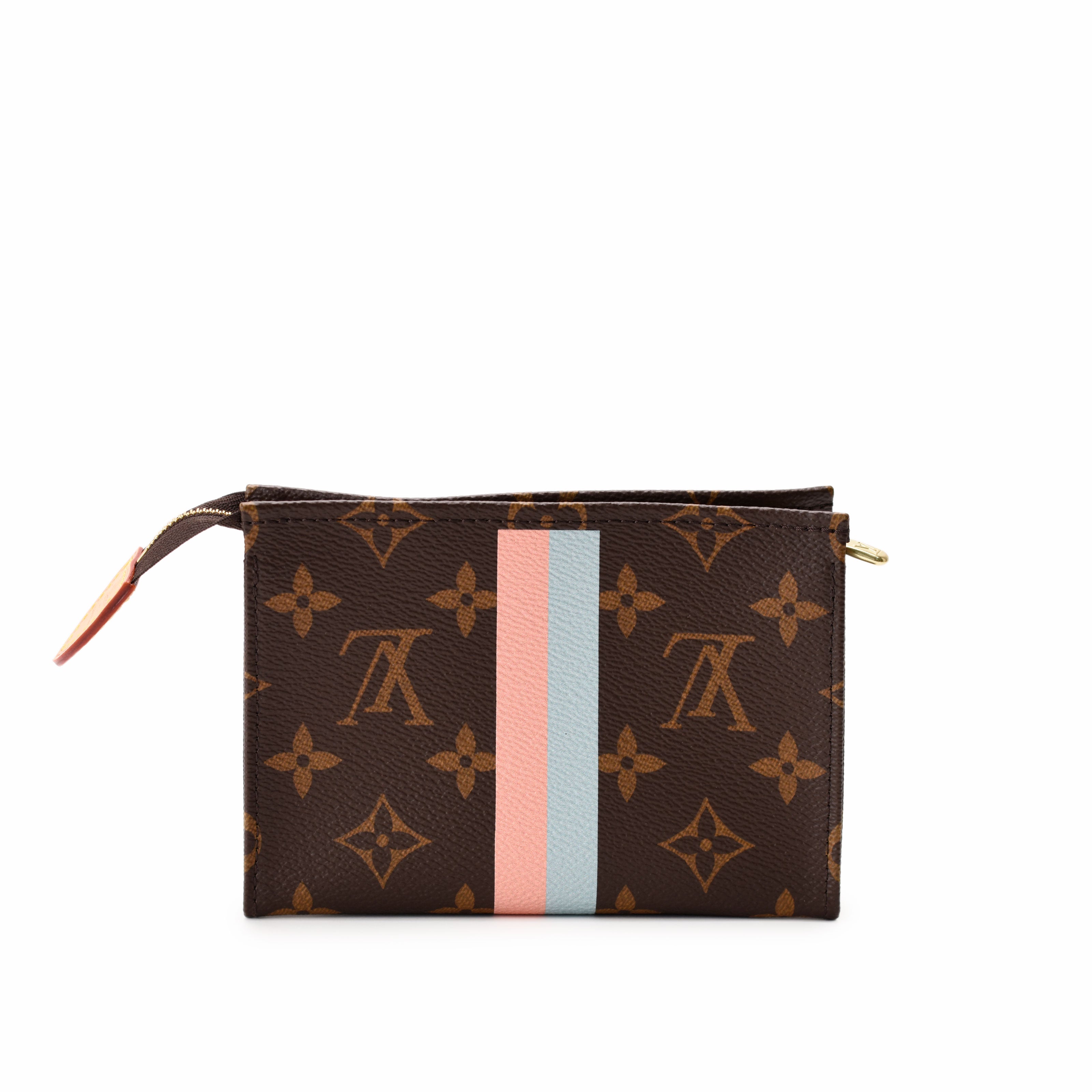 Louis Vuitton Poche Toilette PM